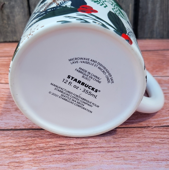 Starbucks Christmas Mug - Picture 10 of 10